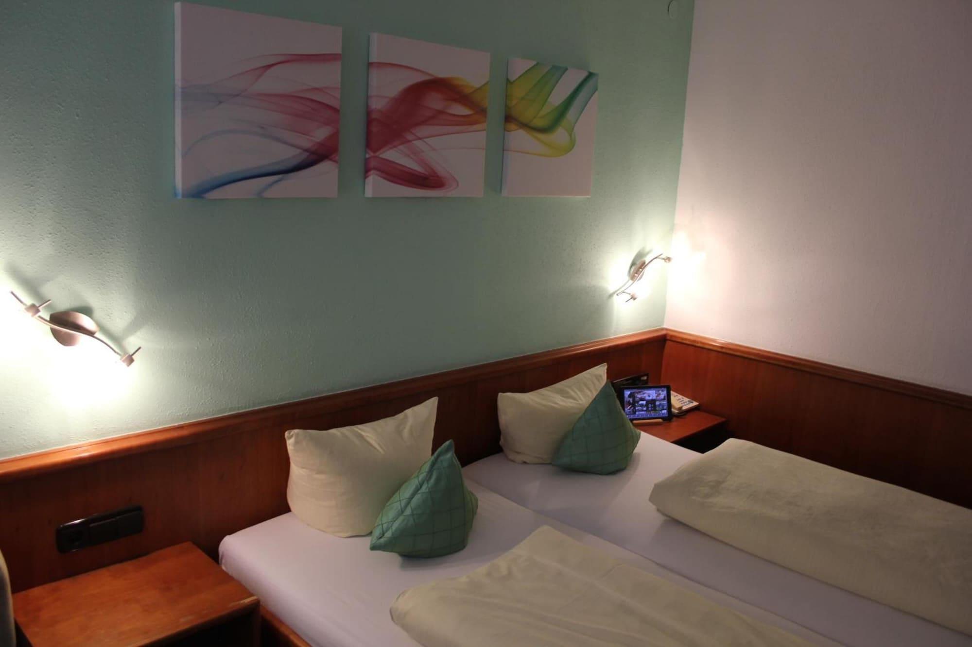 Hotel Lamm Remshalden Zewnętrze zdjęcie