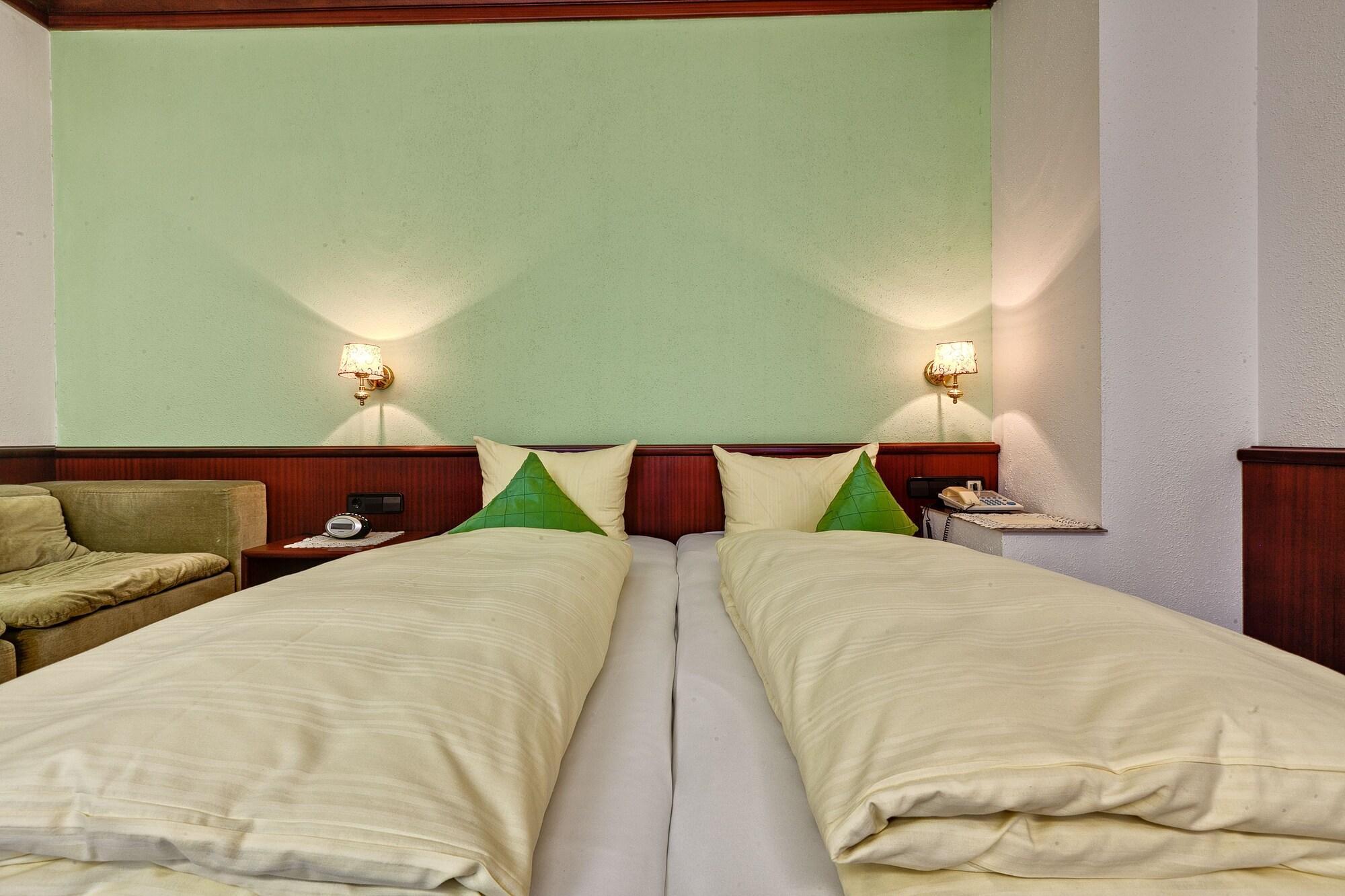 Hotel Lamm Remshalden Zewnętrze zdjęcie